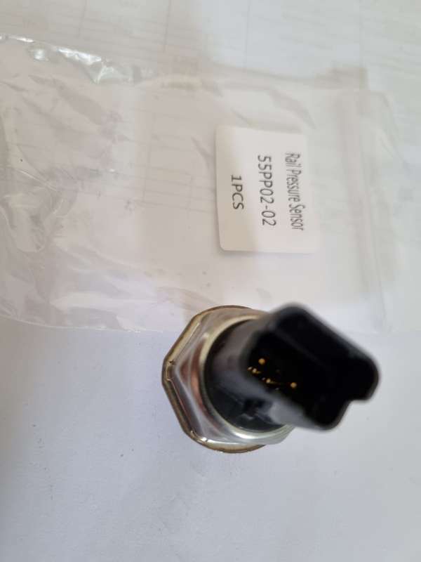 Ford Peugeot Citroen Volvo Fuel Rail Pressure Sensor 55PP02-02