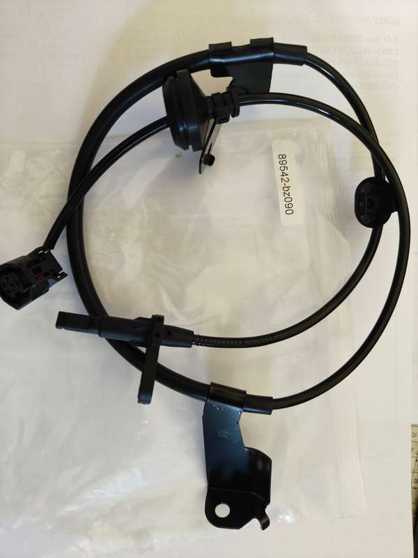 Toyota Avanza Front Abs Sensor Right Front 89542-BZ090
