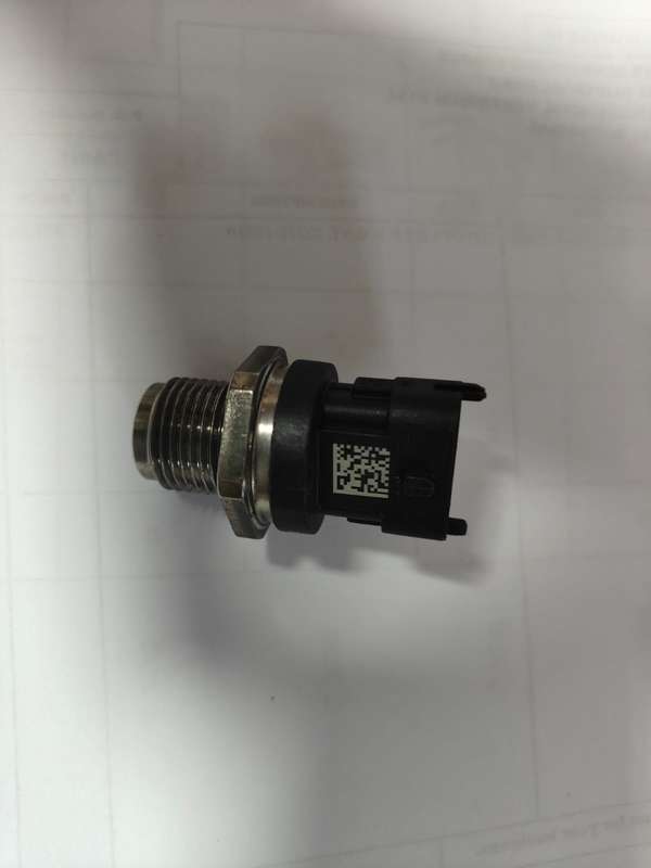 Hyundai Kia Bosch Fuel Rail Pressure Sensor 0281002734 0281002908 0281002568,