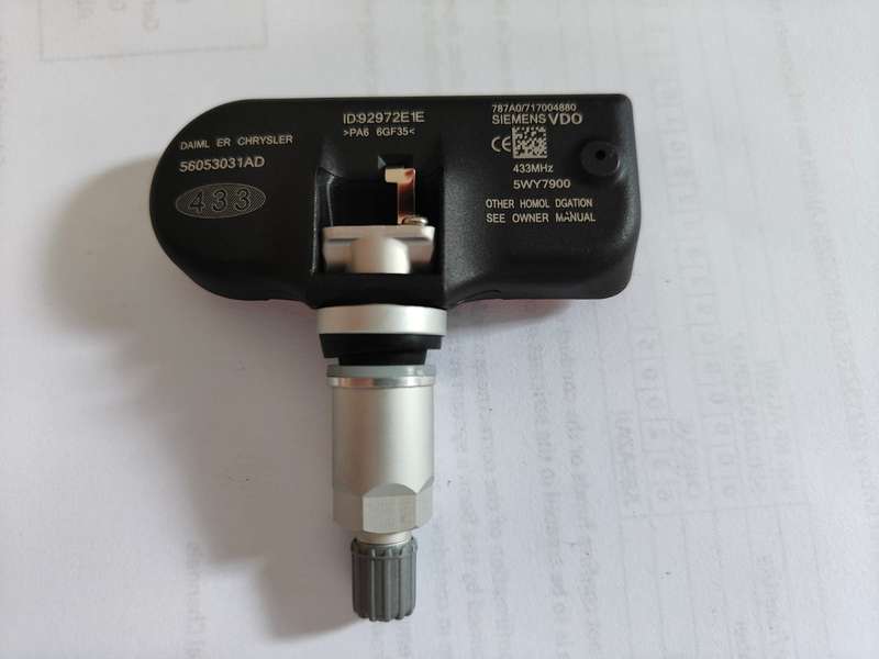 Jeep Dodge Tire Pressure Sensor 56053031AD 68078768AA 68001698AB 68001698AA  433MHZ