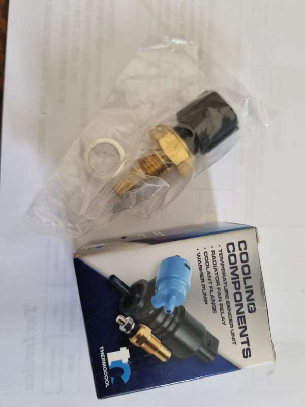 Mercedes Proton Tata Coolant Sensor Pw811214 0115425117 A0115425117