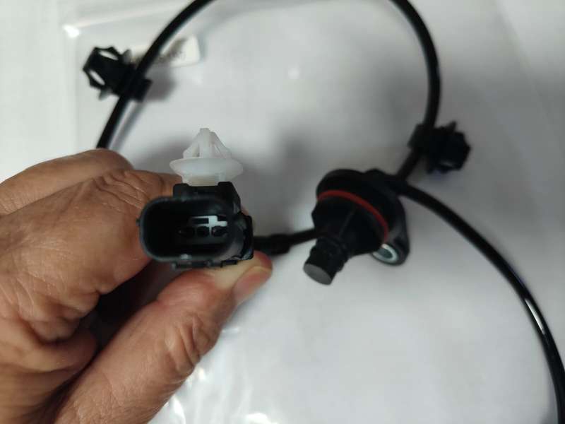 Toyota  Hiace Abs Wheel Speed Sensor  89546-26150 Left Rear
