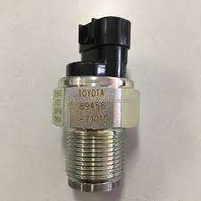 TOYOTA HILUX PRADO 1KD-FTV / 2KD-FTV DENSO RAIL PRESSURE SENSOR 89458-71010 / 4999000-6121