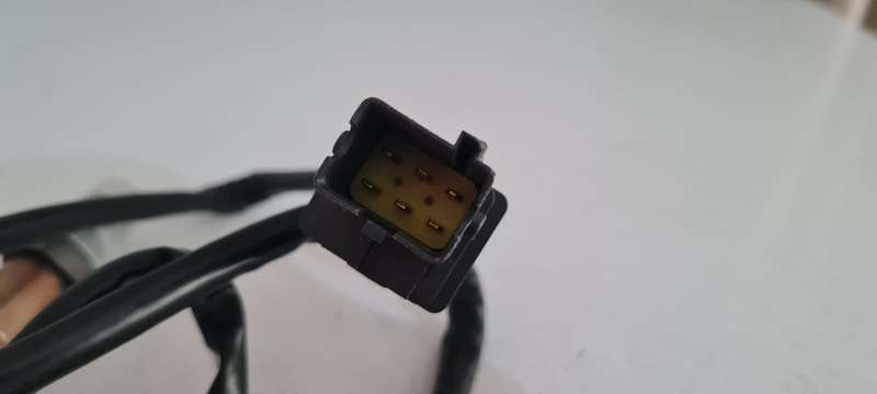 Volvo Direct Fit 5 Wires  Oxygen Sensor 12597875 0258007136 1367823  30637015 8627750 306375