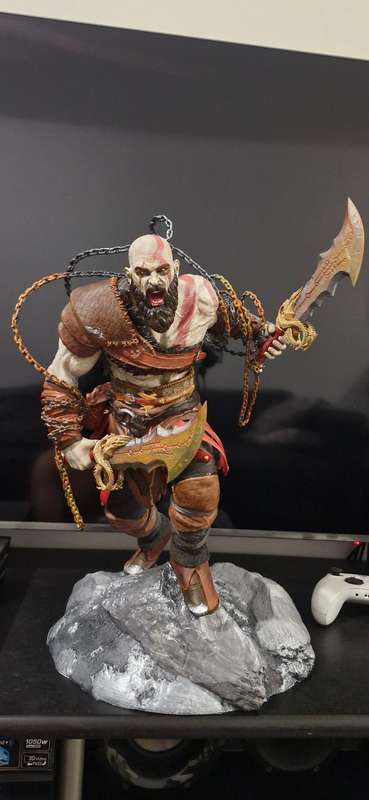Gow Ragnorok Custom Sculpture