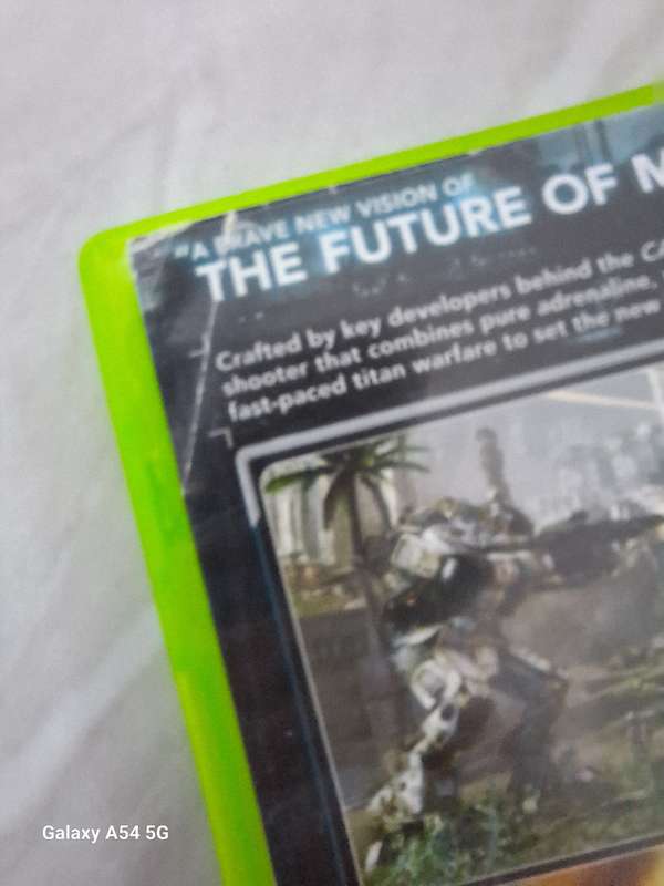 - CLEARANCE SALE! -  Titanfall (XBOX 360) (ONLINE ONLY) - NEXT BUSINESS DAY SHIPPING!