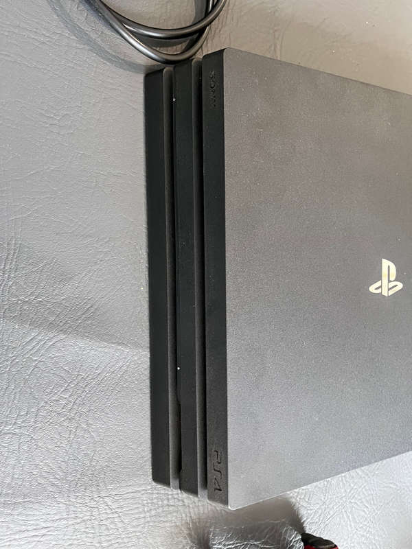SONY PLAYSTATION 4 PRO - 1TB - 4K Gaming - MODEL CUH-7016B - PLEASE READ