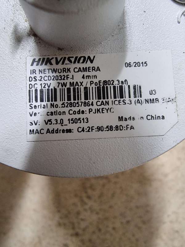 lot of 2 super performance hikvision 4mm ip cameras
