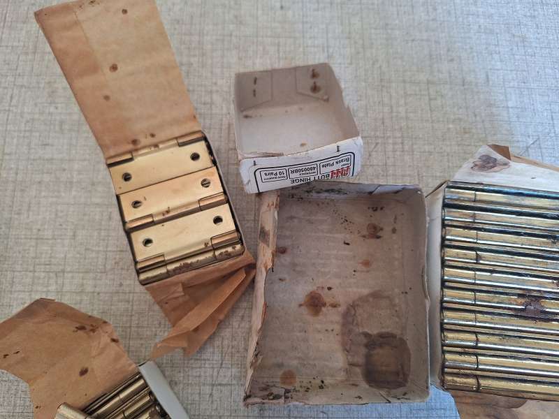 50mm but hinges and 75mm sinkless hinges