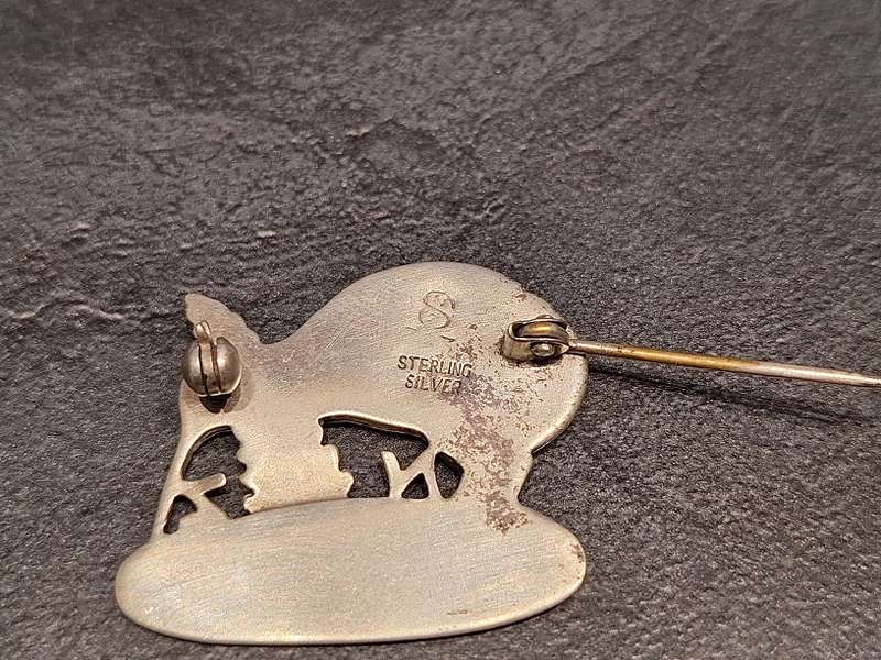 Vintage sterling silver and paua shell Kiwi brooch