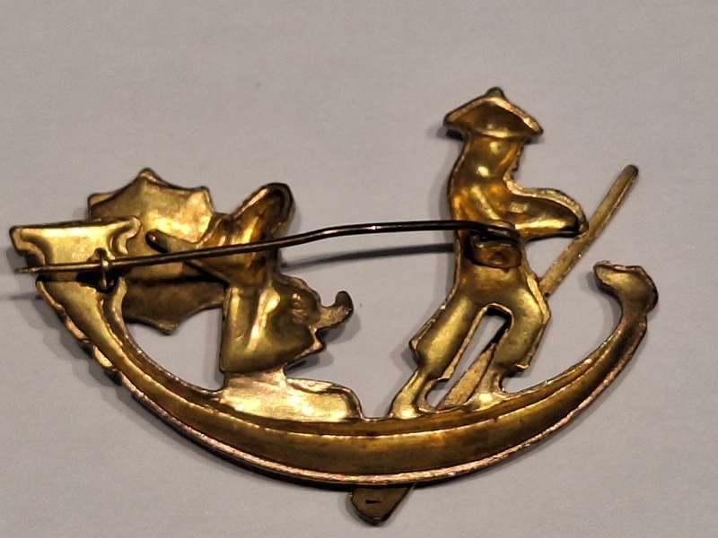 Vintage gondelier brooch