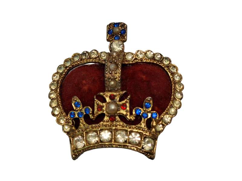 Lovely crown brooch made in England