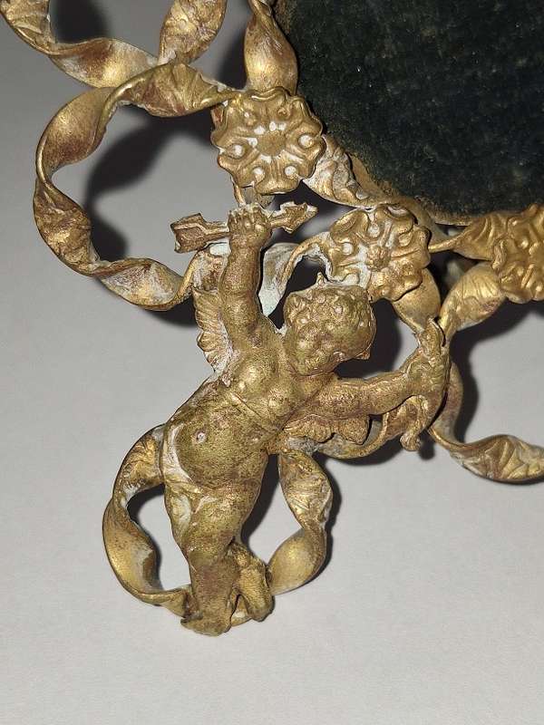 Antique pocket watch display stand