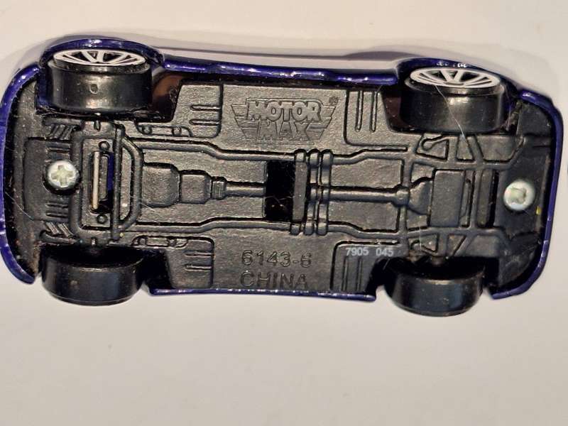 MotorMax model car
