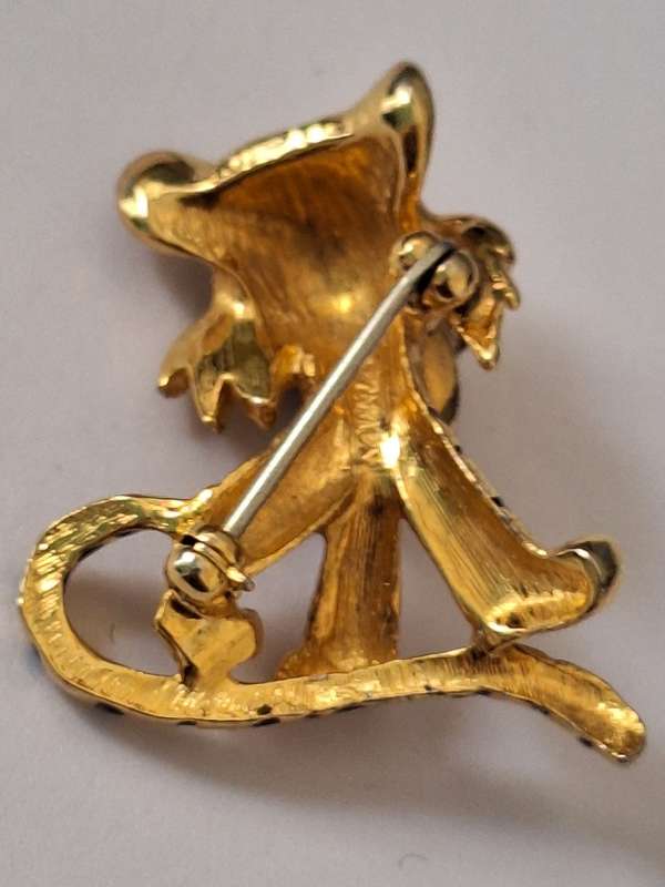 A Lovely Tiger brooch