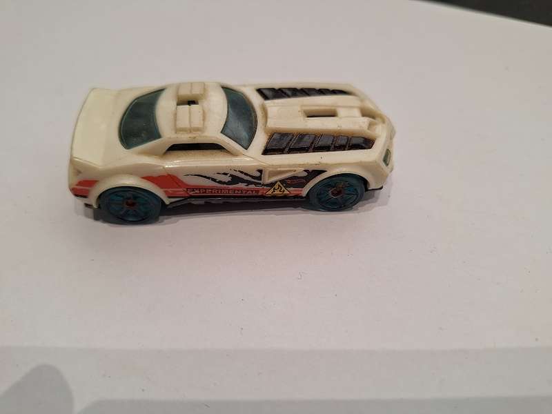 Hot Wheels Barbaric