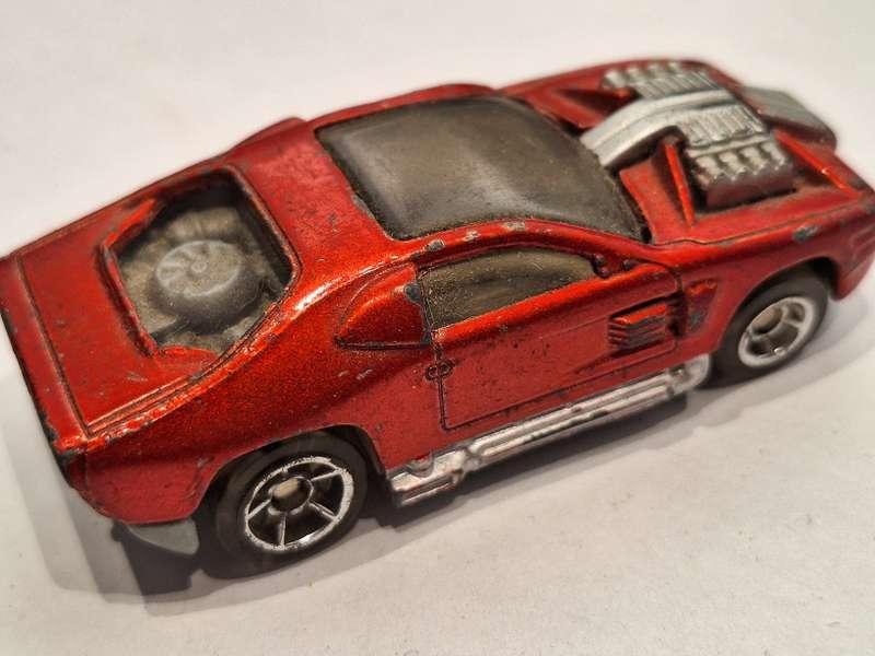 Hot Wheels Vietnam TKH Red