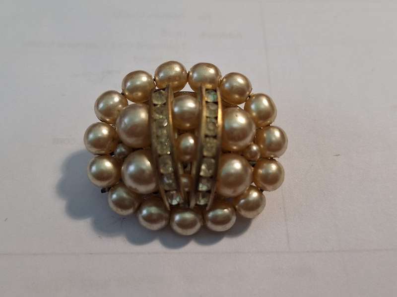 Faux Pearl brooch