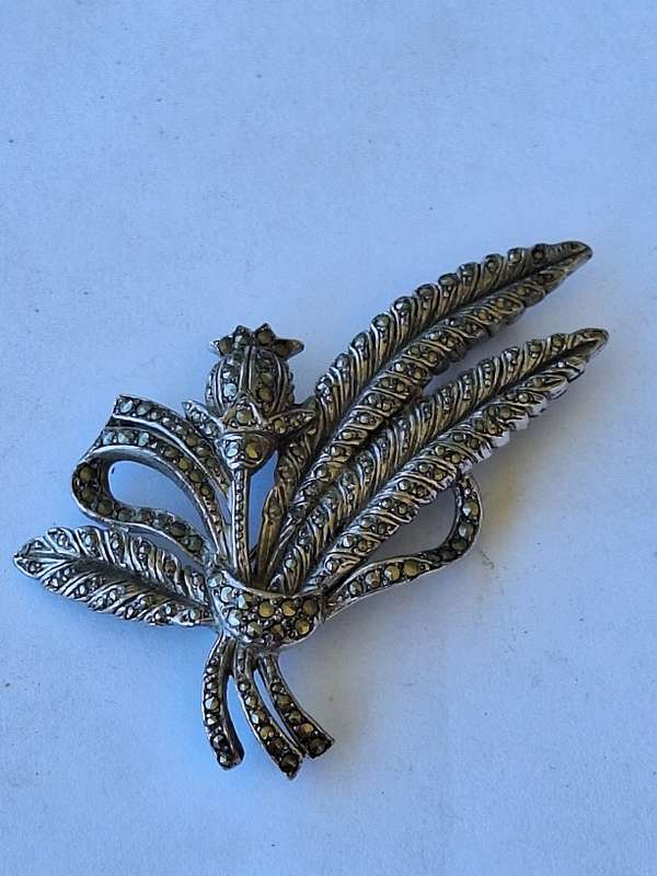 Large marcasite brooch