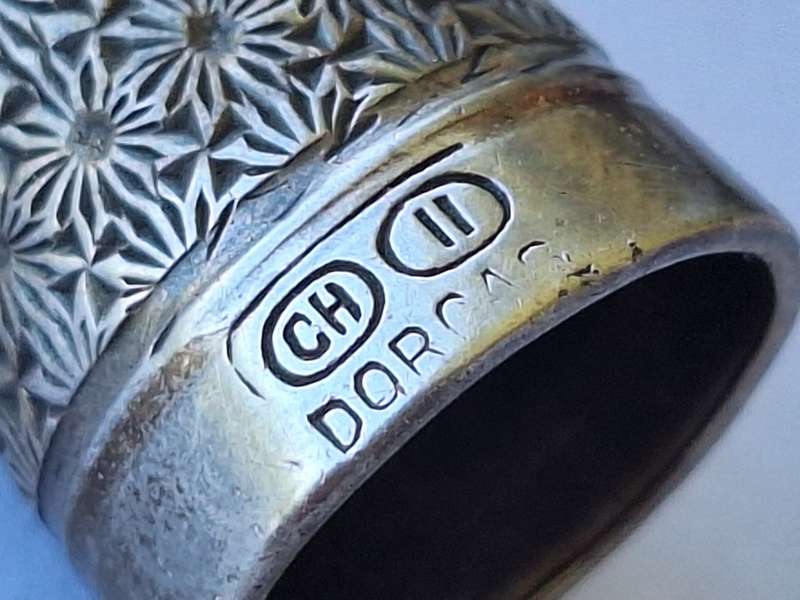 4 x Collectable thimbles