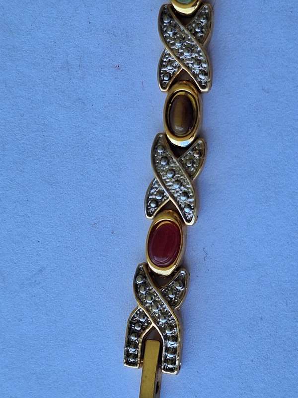Stunning bracelet