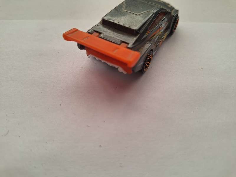 Hot Wheels Loop coupe 50th anniversary