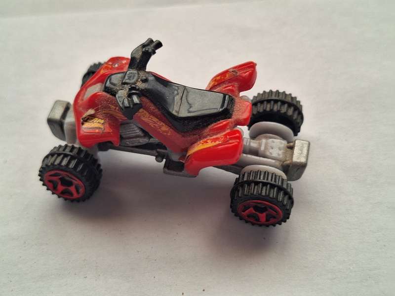 Hot Wheels McDonalds Red Sand Stinger