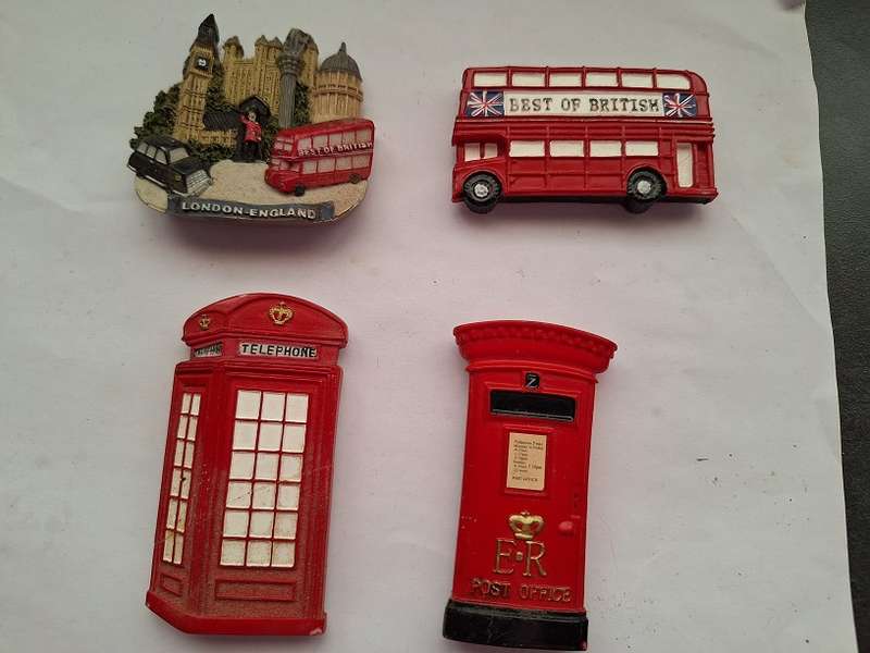 Fridge magnets