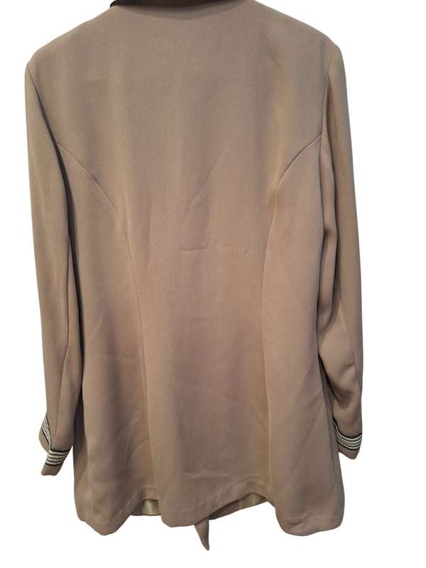 Essence Jacket