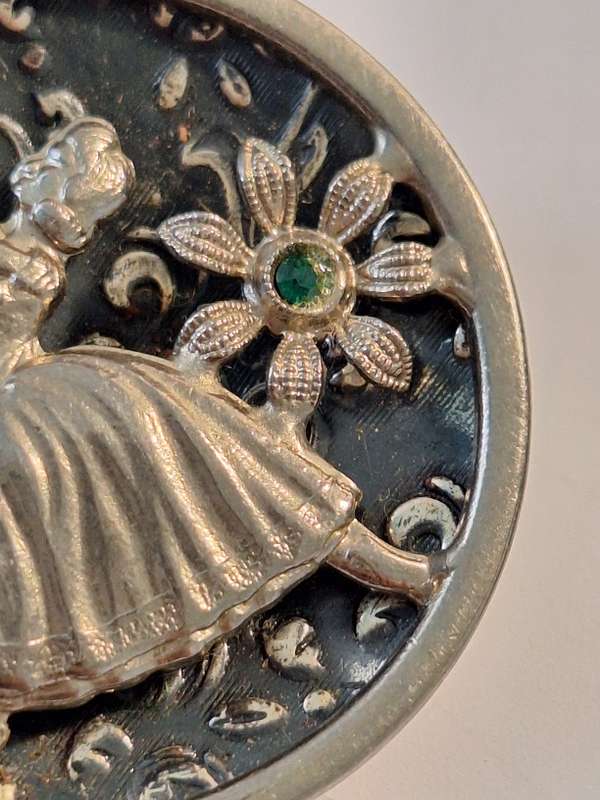 Lovely Ballerina brooch, pin missing
