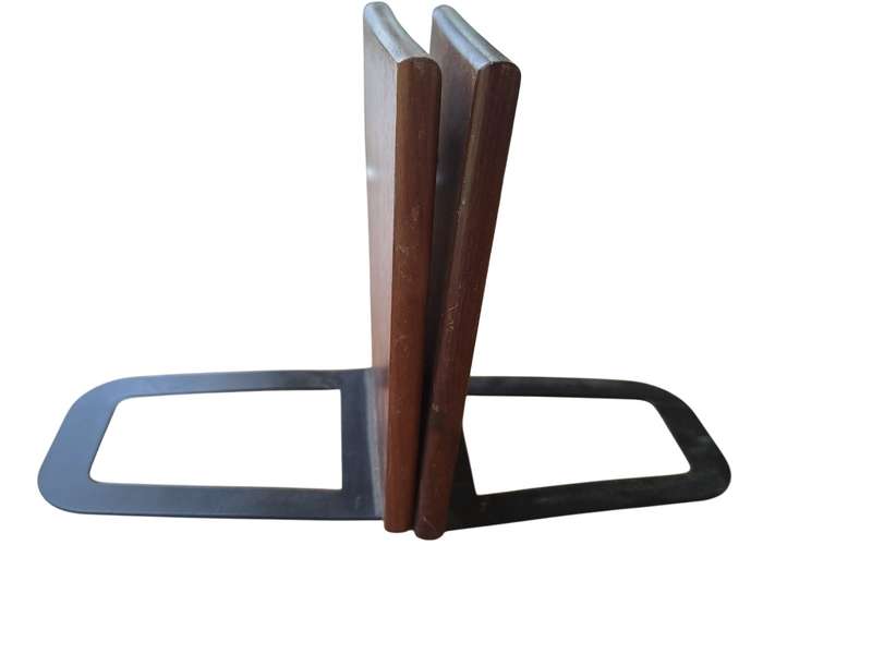 Vintage book ends needs tlc