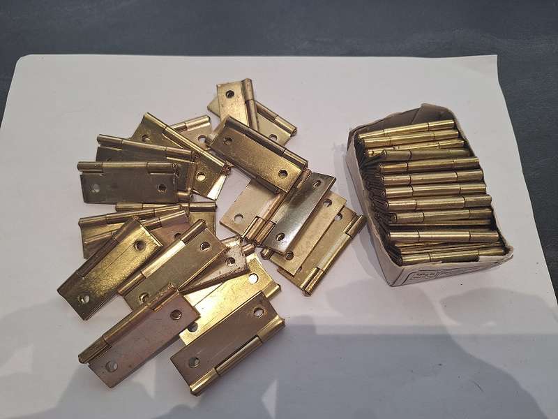 50mm But hinges plus minus 30 pairs