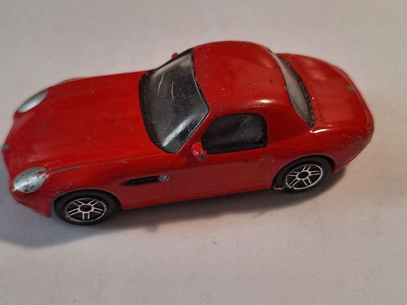 Realtoy BMW Z8 Coupe