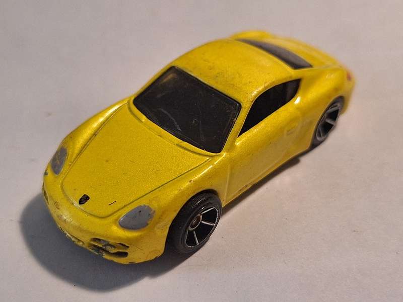Hot Wheels Porsche Caymen