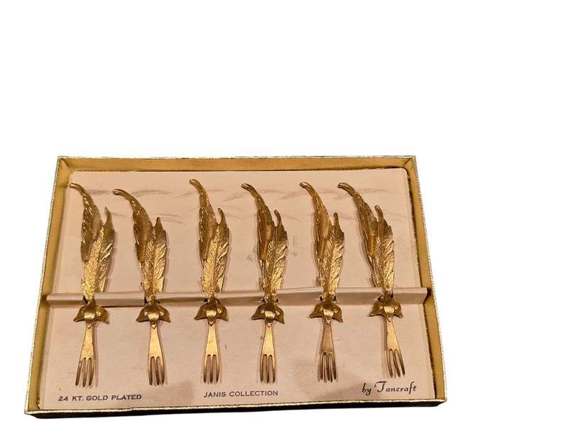 6 x Boxed vintage 24kt gold plated cocktail forks, Janis collection by Tancraft