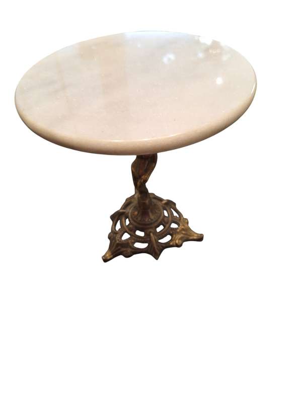 Marble and brass table top stand 16.5cm high