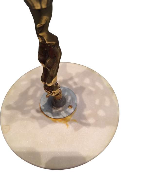 Marble and brass table top stand 16.5cm high