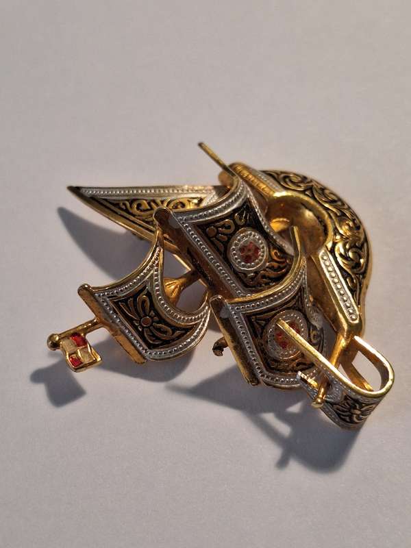 Vintage Damascene Spanish sailing/pirate boat brooch 5 x 4cm