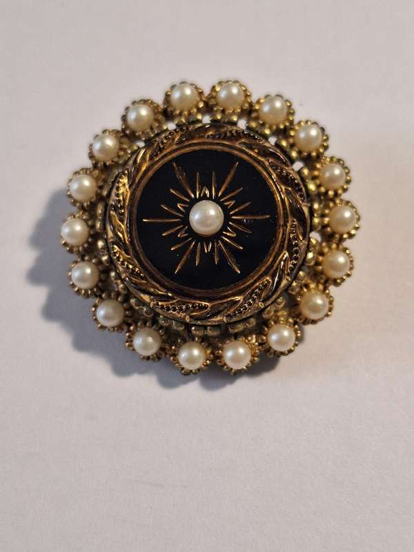 Vintage Sphinx faux onyx and faux pearl Victorian Revival mourning brooch