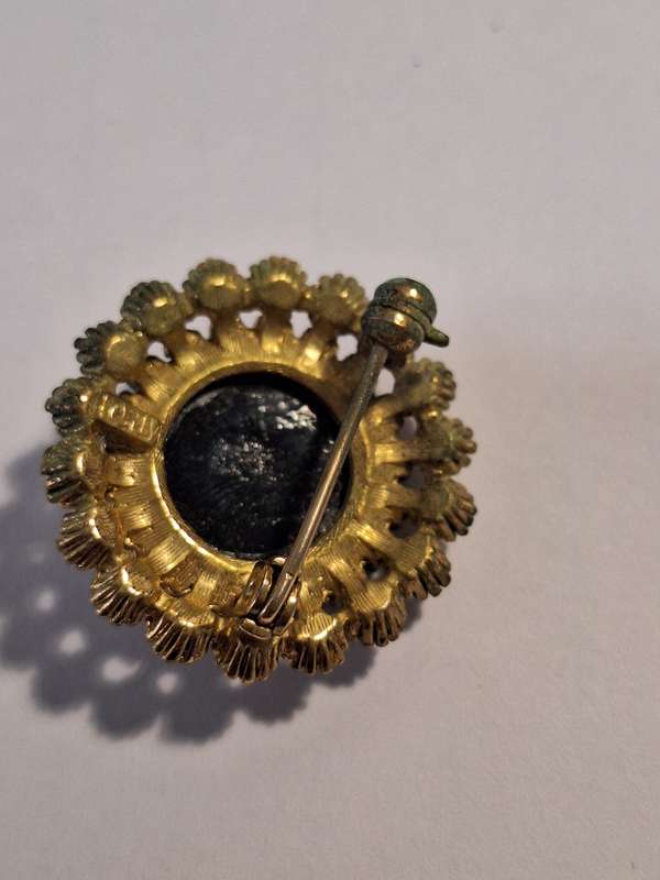 Vintage Sphinx faux onyx and faux pearl Victorian Revival mourning brooch