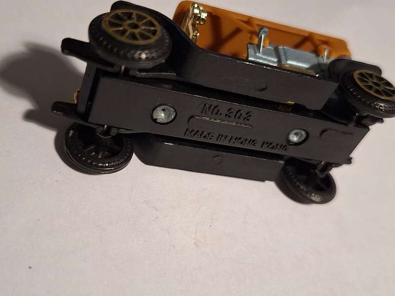Model of vintage car made in Hong Kong