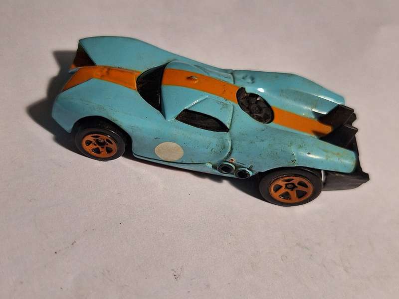 Hot Wheels Prototype H-24 scale 1/64