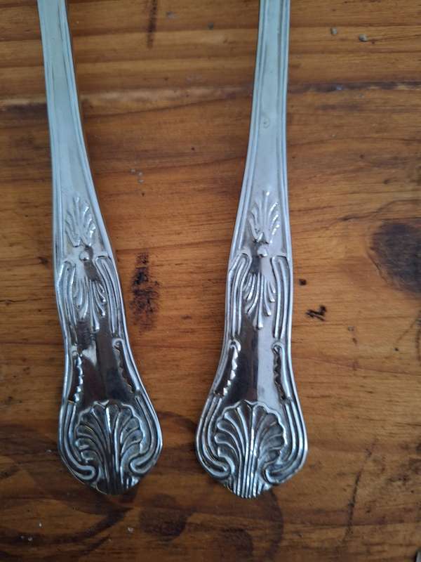 Stunning salad servers