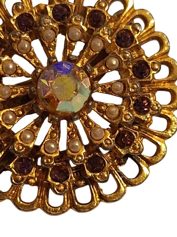 Stunning vintage brooch
