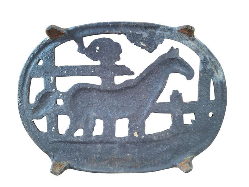 Cast Iron Pot stand