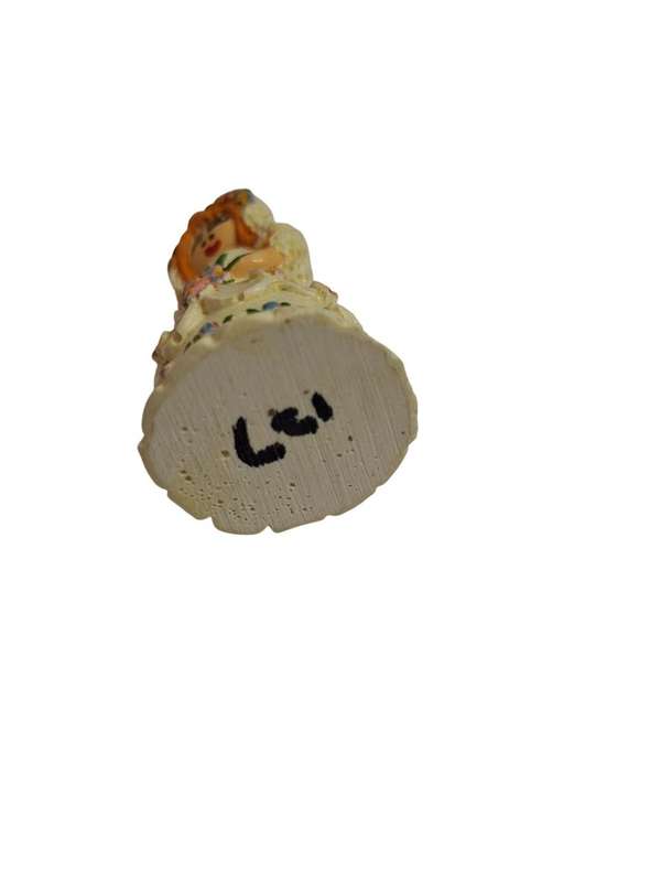 Vinyage miniature wedding cake topper