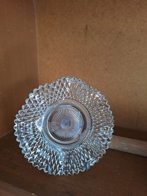 Vintage Bon Bon dish, diamond point pattern