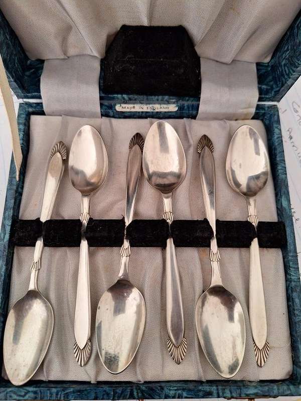 Vintage Angora plate teaspoons
