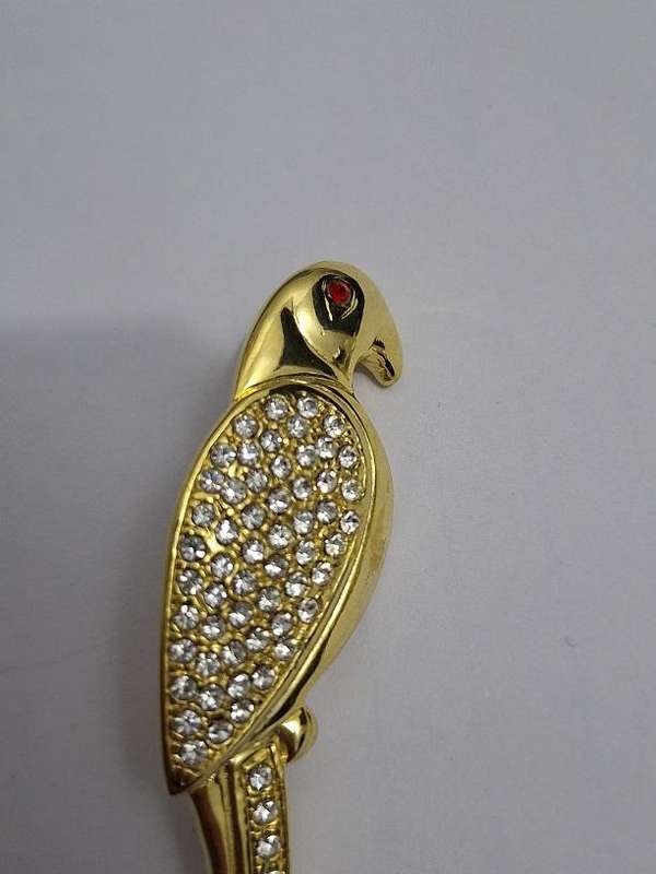 Stunning vintage Parrot brooch 8cm high