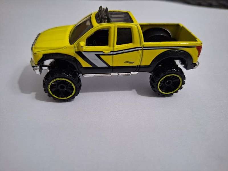 Hot Wheels Toyota Tundra